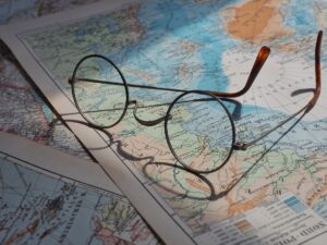 beasternchen-eyeglasses-8227429_1920